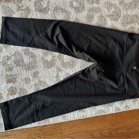 Wunder Train Mid-Rise Crop 21” - Picture 5 of 7